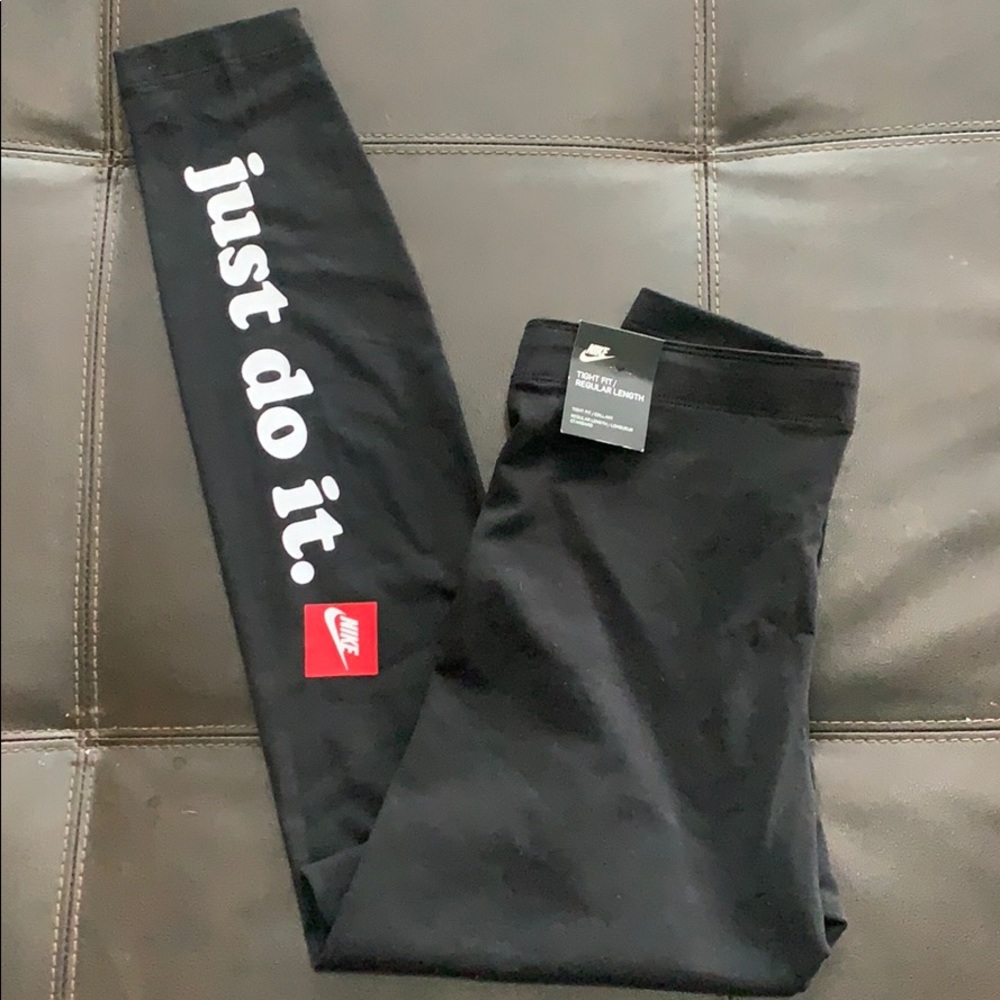 Nike workout leggings